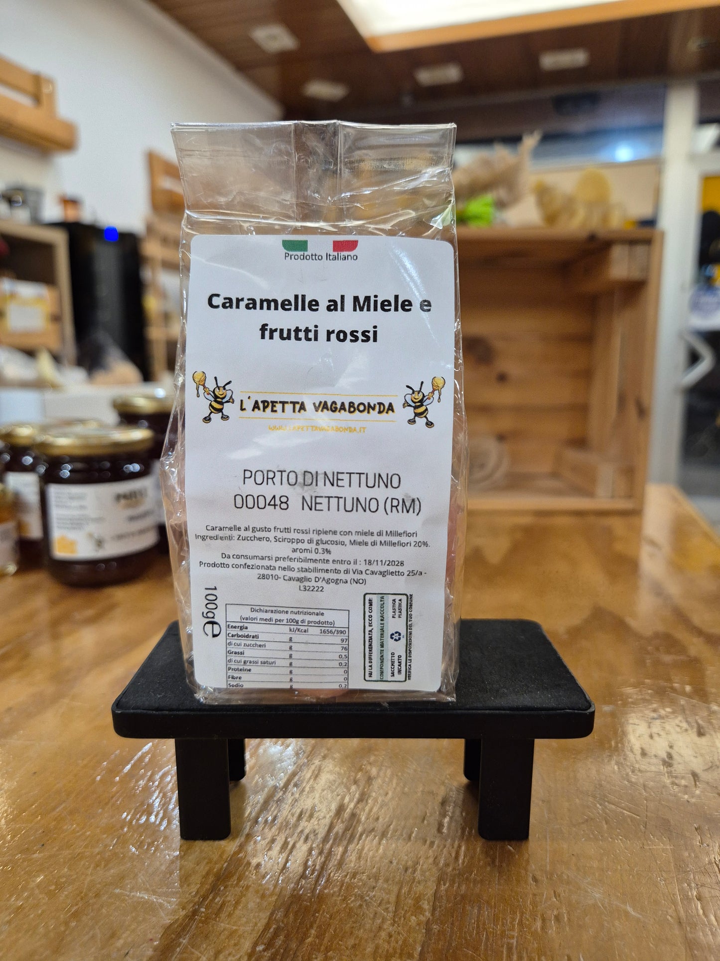 caramelle al miele e frutti rossi